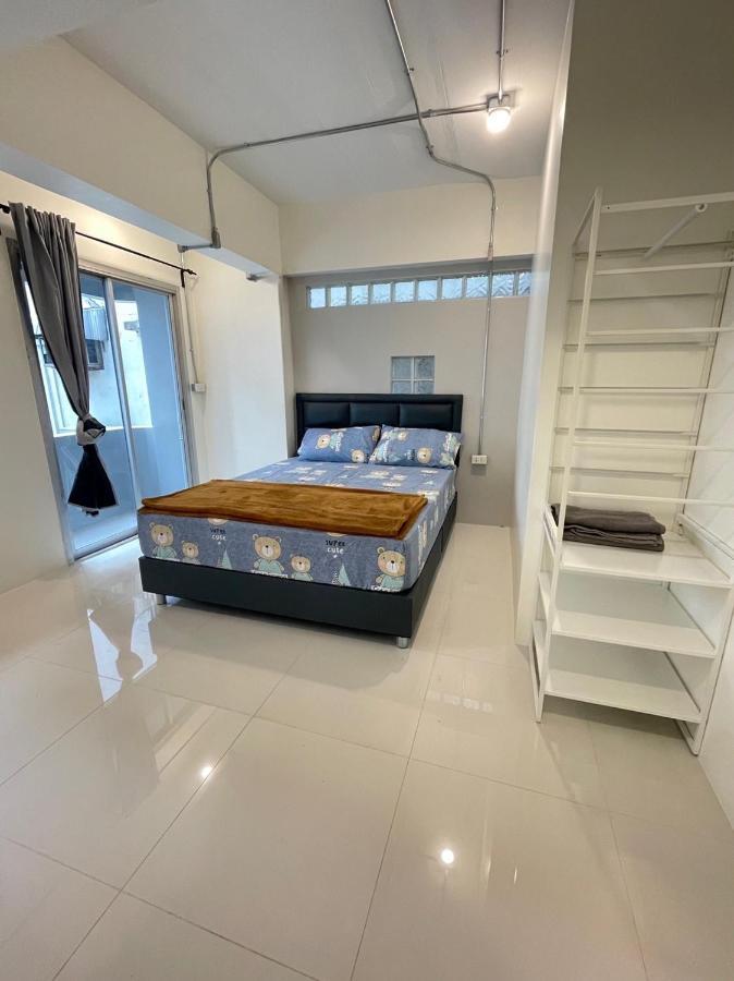808 Bangkok Apartment Екстериор снимка