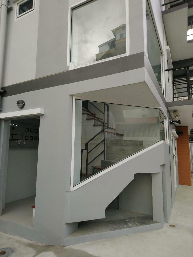 808 Bangkok Apartment Екстериор снимка