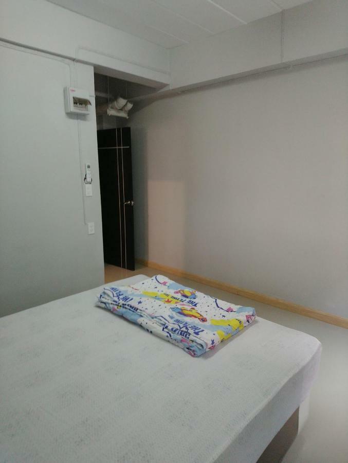 808 Bangkok Apartment Екстериор снимка