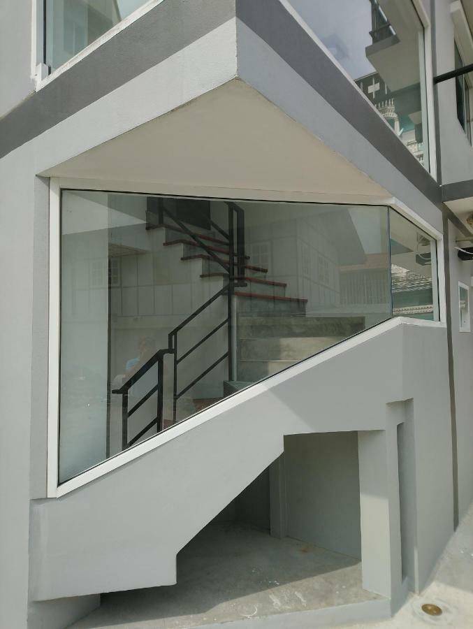 808 Bangkok Apartment Екстериор снимка