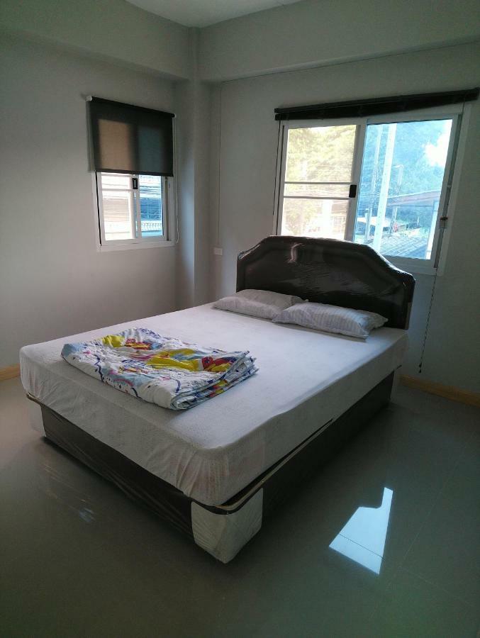 808 Bangkok Apartment Екстериор снимка